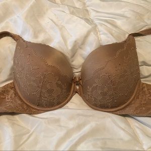 LAST CHANCE!  Victoria’s Secret Body By Victoria